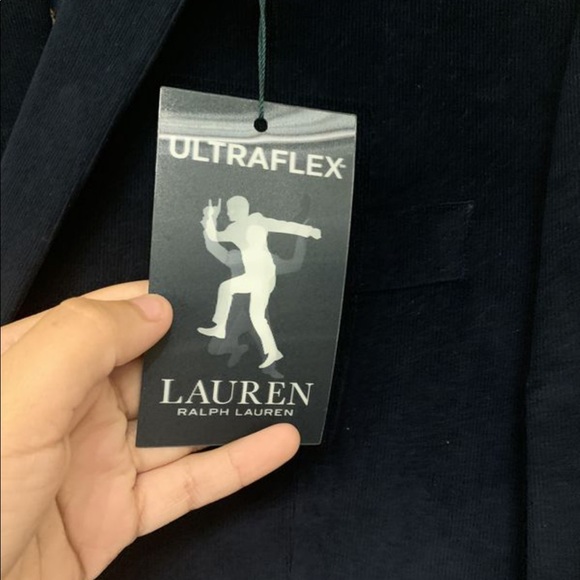 100% Authentic Ralph Lauren !
Perfect for the holidays!!!! - Picture 2 of 8